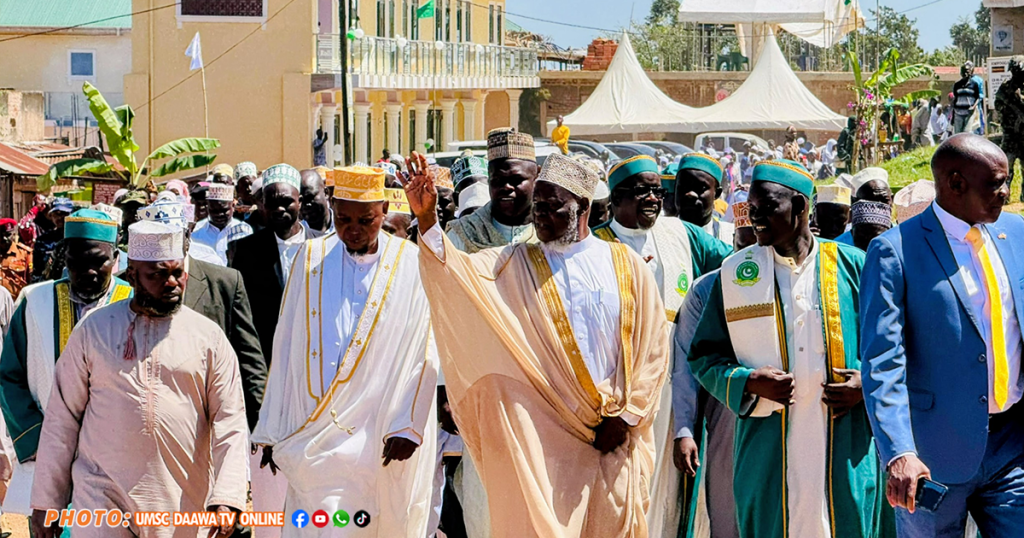 mufti inaugurates zombo muslim district
